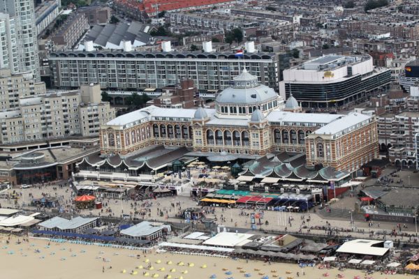 Steun voor de horeca: Overheid presenteert randvoorwaarden overwinteren strandpaviljoens